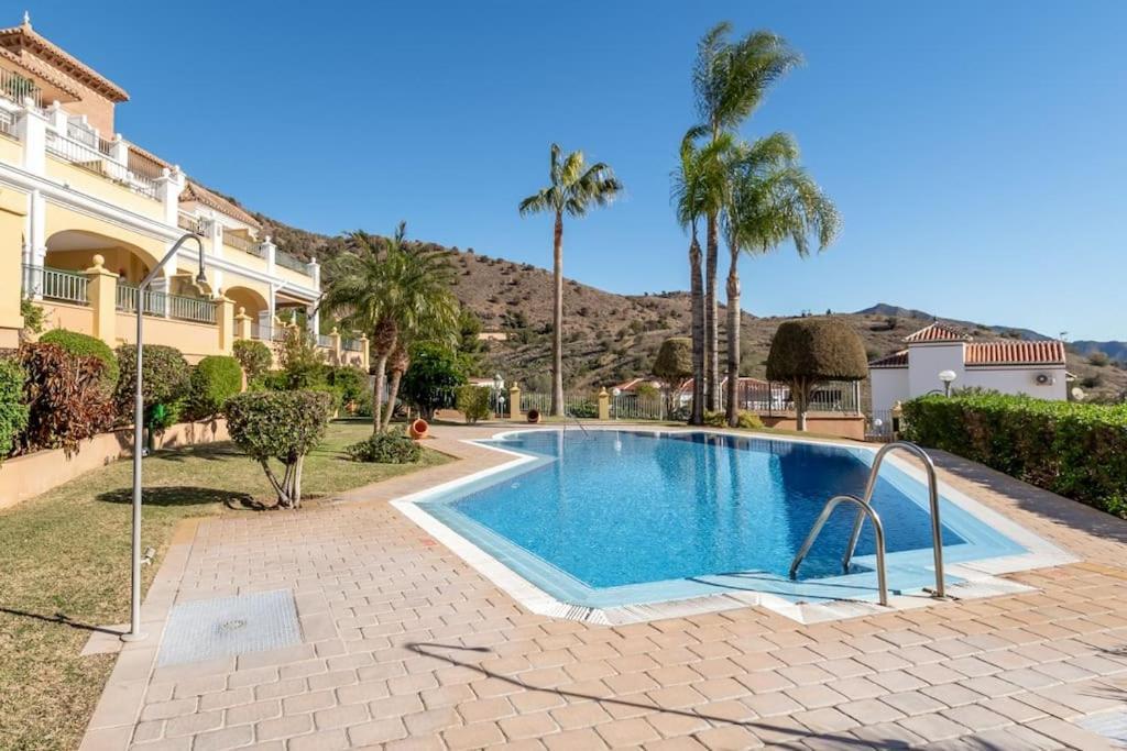 Apartamento El Senorio De Capistrano Nerja Exterior foto