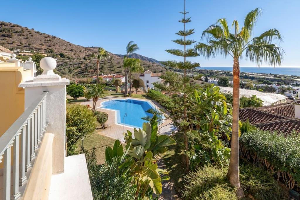 Apartamento El Senorio De Capistrano Nerja Exterior foto
