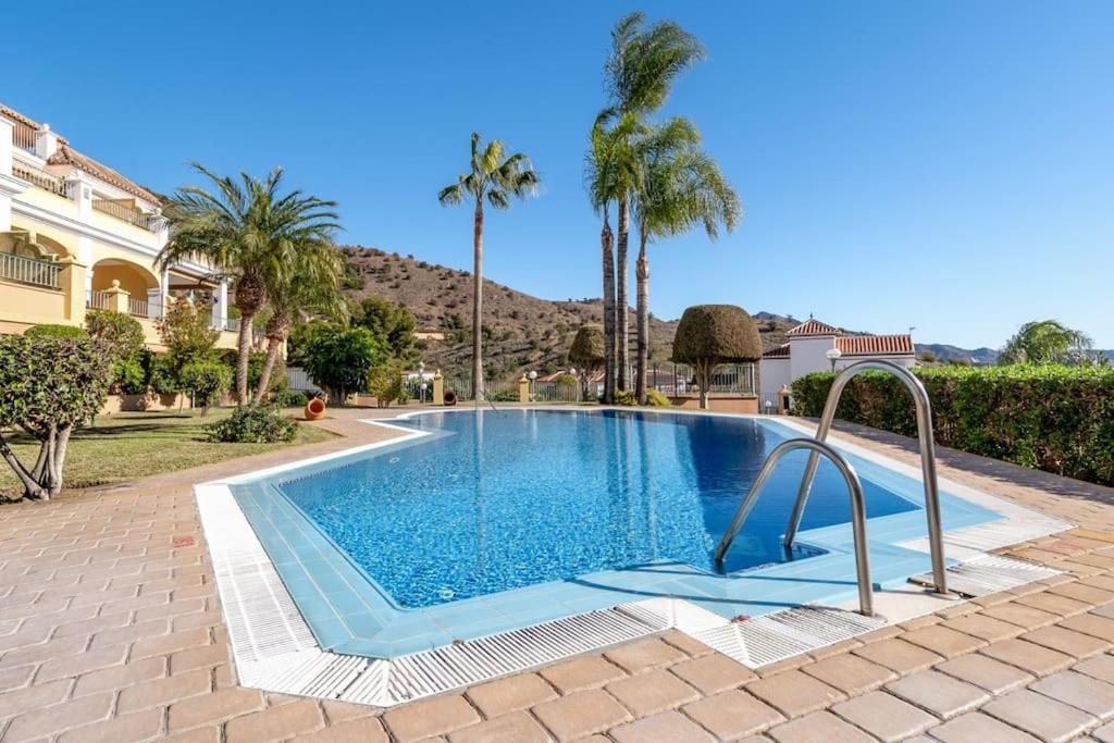Apartamento El Senorio De Capistrano Nerja Exterior foto